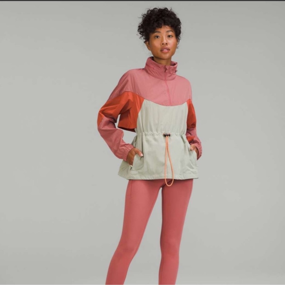 Lululemon anorak jacket size 10 brier rose